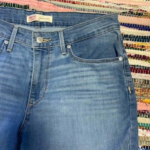 Signature by Levi’s Mid Rise Skinny Jeans-#1878 - Picture 5 of 13